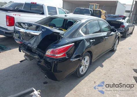 2015 Nissan Altima 2.5 S из США, поврежденный, VIN 1N4AL3AP1FN364891